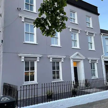 Historic Picturesque Apartment Pembroke Bagian luar foto